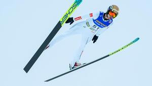 Skispringer Kacper Tomasiak