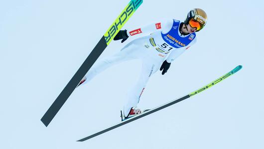 Skispringer Kacper Tomasiak