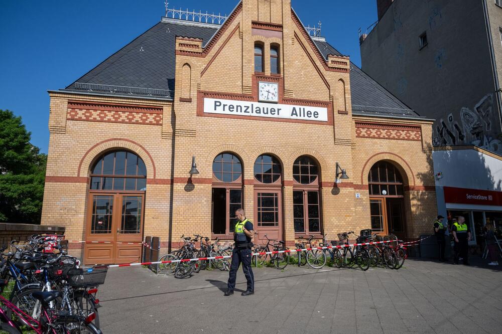 Massenschlägerei am S-Bahnhof Prenzlauer Allee