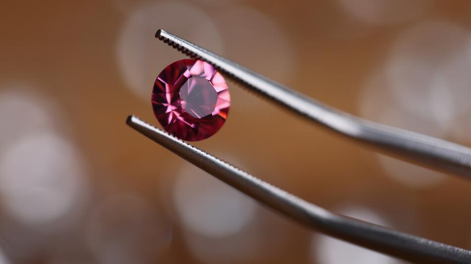 Pinkfarbener Diamant