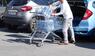 EInkaufswagen mit Wasser