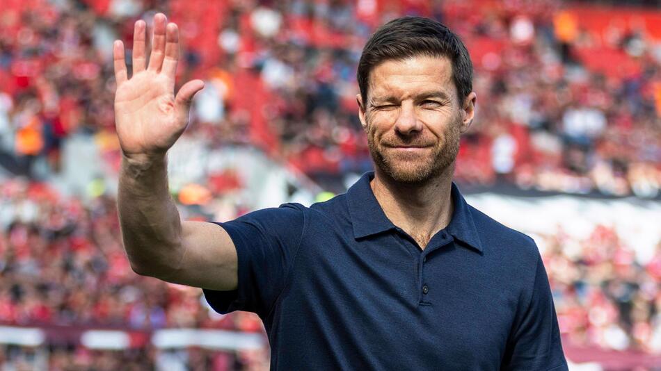 Trainer Xabi Alonso