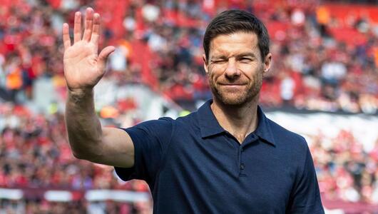 Trainer Xabi Alonso