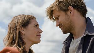 Zwischen ihnen knistert es in "Neuer Wind im Alten Land" mal wieder gewaltig: Felicitas Woll als ...