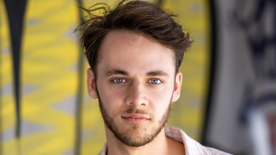 Fabian Hanis wird mit seiner "GZSZ"-Rolle Robin Zielke für "viel Spannung" sorgen.