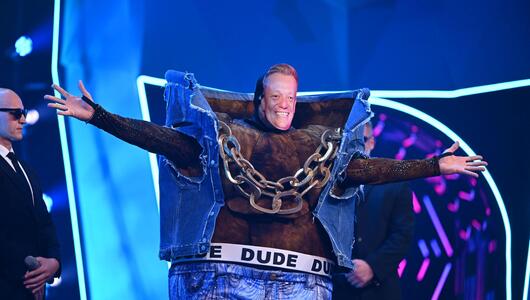 Der Dude mit Knossi-Maske