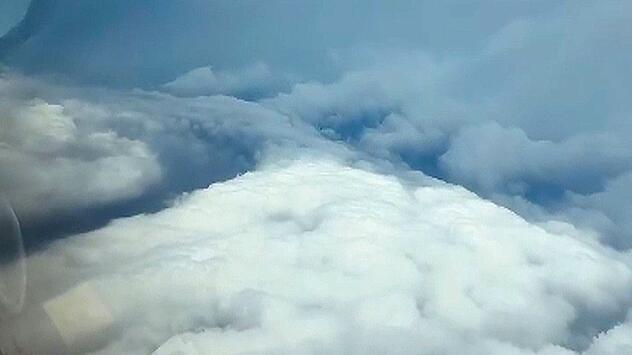 Daten aus dem Sturm: NOAA-Hurrikanjäger fliegen mitten ins Auge von Hurrikan Lowell