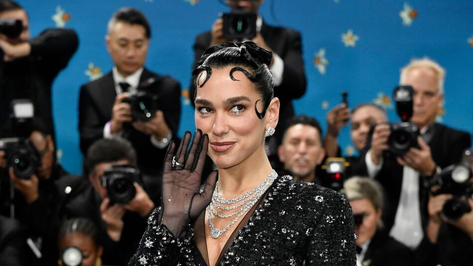Dua Lipa