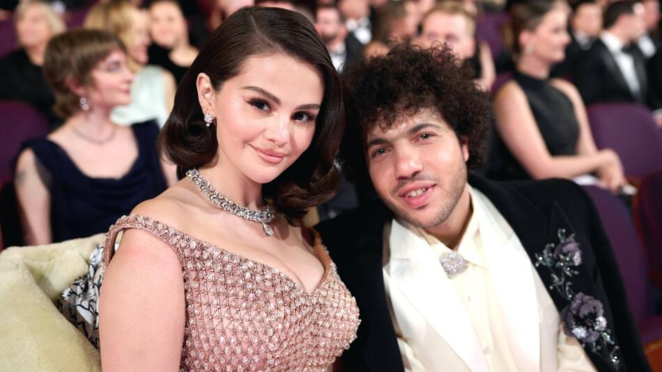 Selena Gomez und Benny Blanco bei der Oscarverleihung 2025.