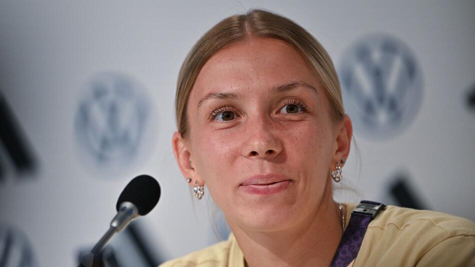Frauenfussball-EM - Pressekonferenz Deutschland