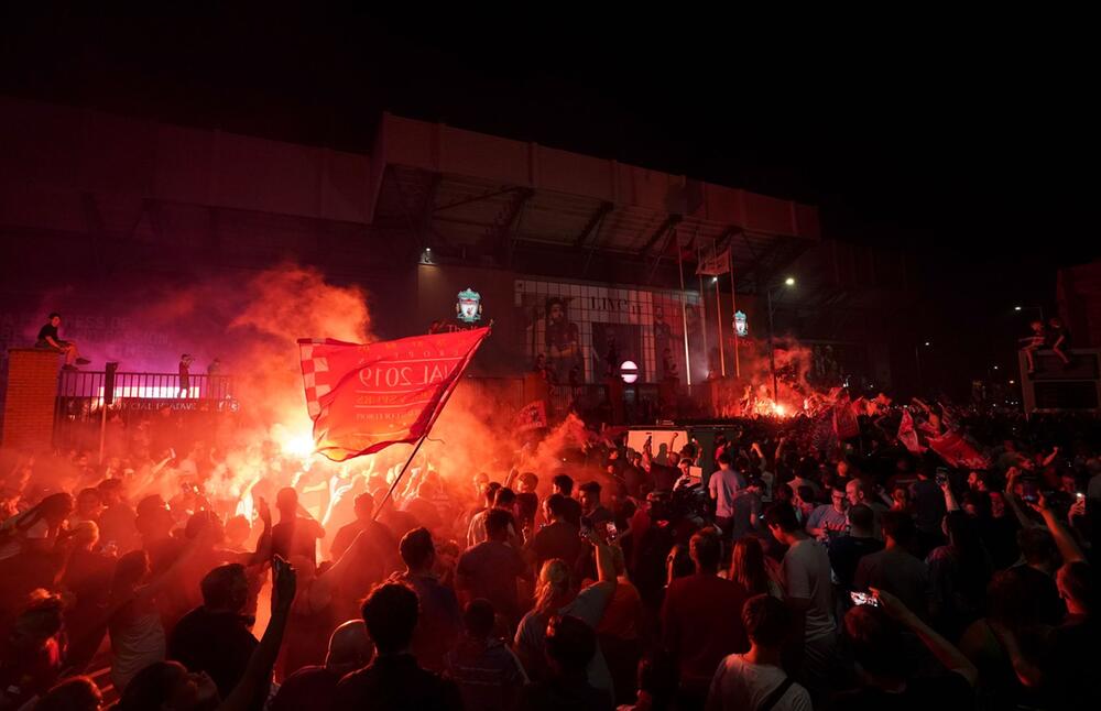 Liverpool-Fans feiern Meisterschaft