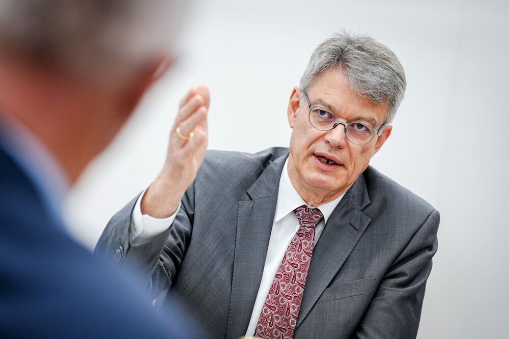 Bundesverkehrsminister Schnieder
