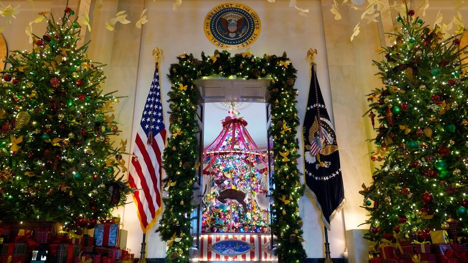 Weisses Haus in Washington weihnachtlich geschmückt