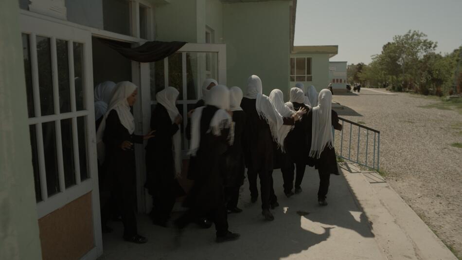 Afghanistan: Taliban kündigen Bildungsplan für Frauen an