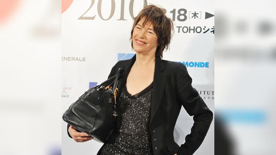 Jane Birkin mit ihrer legendären Birkin Bag bei einer Veranstaltung. Die Schauspielerin verstarb ...