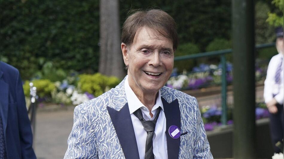 Beim Wimbledon-Turnier zeigte sich Cliff Richard Ende Juni 2025 gut gelaunt und fit.