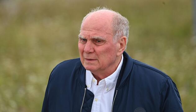 Uli Hoeness wird trotz Einladung nicht zur WM fliegen.