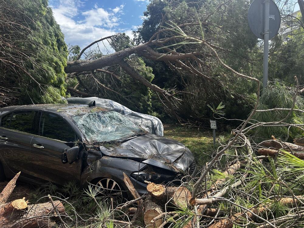 Unwetter an italienischer Adriaküste