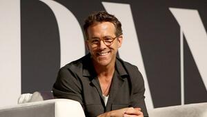 Das spitzbübische Lächeln ist Ryan Reynolds' Markenzeichen.