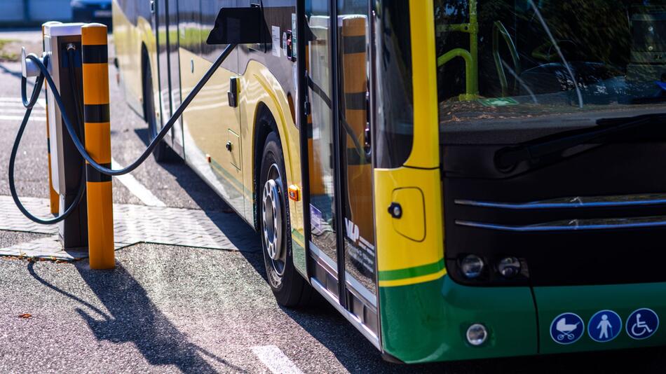 Elektro-Busse im Überland-Einsatz