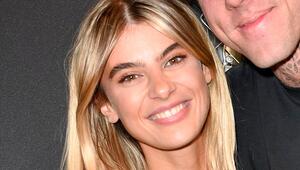 Model Romina Palm meldet sich aus dem Krankenhaus.