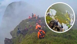 Kontakt brach plötzlich ab: Vermisstes Flugzeug in Indonesien gefunden