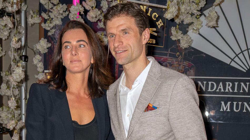 Lisa und Thomas Müller bei einem Event in München im Jahr 2024.