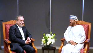 Irans Aussenminister zu Atomgesprächen in Oman