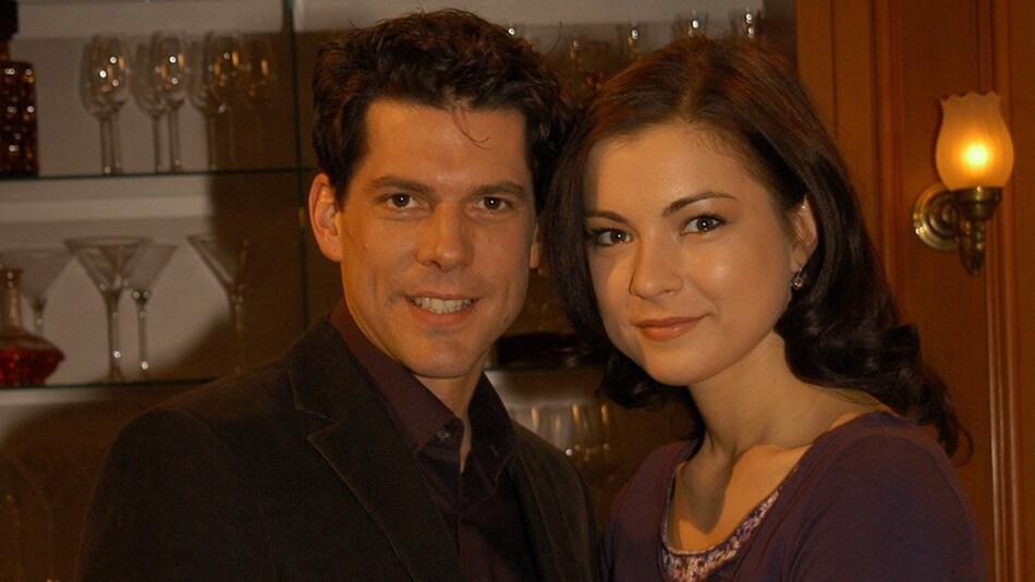 Sie spielten vor 20 Jahren das erste "Sturm der Liebe"-Liebespaar: Gregory B. Waldis und ...