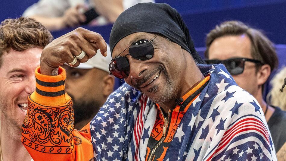 Snoop Dogg begeistert in Paris - hier als Zuschauer beim Florettfechten.