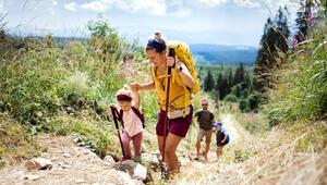 Wandern macht im Sommer besonders viel Spass - kann aber auch gefährlich sein.