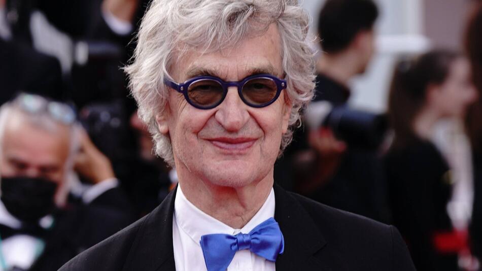 Wim Wenders reist im Alter von 79 Jahren erstmals nach Indien - der Besuch hat einen besonderen ...