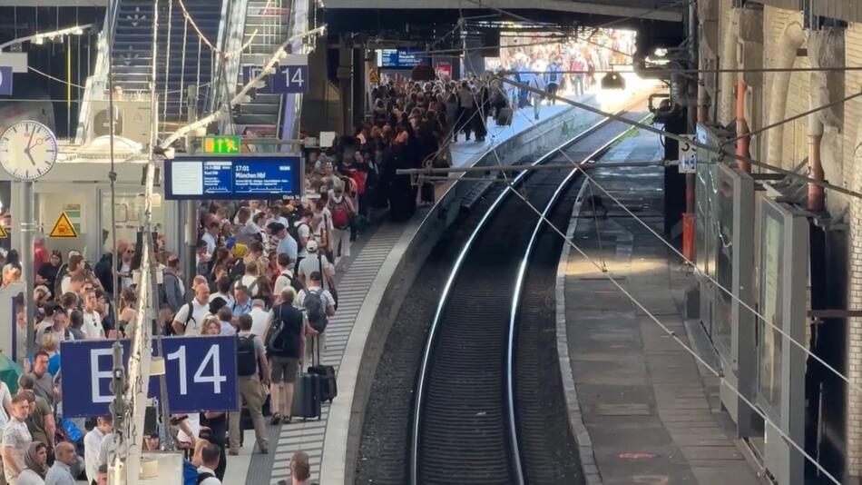 Bahn, Solarstrom, KI: Was sich im August ändert