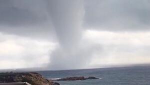 Heftiges Unwetter auf Rhodos: Gewaltige Wasserhose rast auf Küste zu