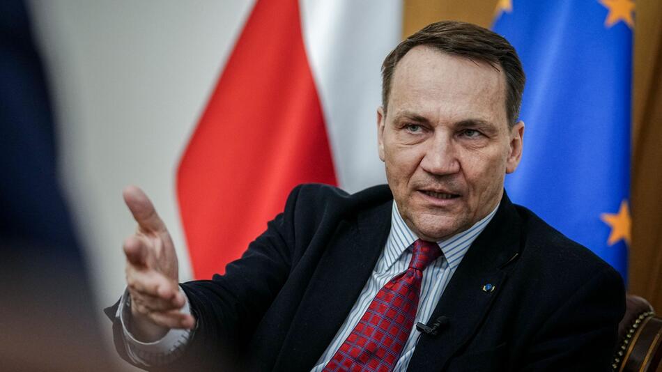 Radosław Sikorski, Aussenminister von Polen