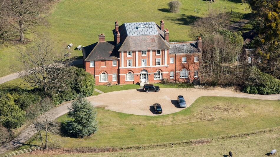 Forest Lodge