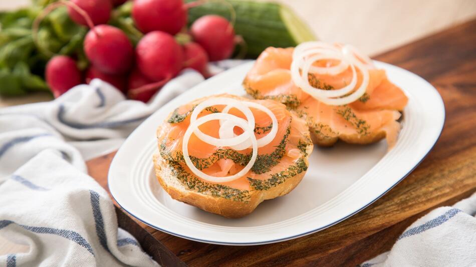 Graved Lachs Brötchen