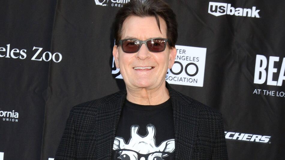 Charlie Sheen arbeitete für "Bookie" Jahre nach ihrem grossen "Two and a Half Man"-Streit wieder ...