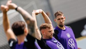 Training Fussball Nationalmannschaft Männer