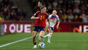 Esther González, Saudi-Arabien, Weltmeisterin, Transfer, Frauen, Fussball