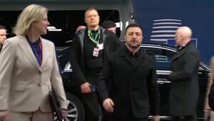 Selenskyj: Friedensunterhändler reisen zu Gesprächen in die USA