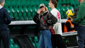 Sydney Sweeney zu Besuch bei Sporting Lissabon