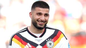 Undav erklärt seinen ungewöhnlichen Trainingslook