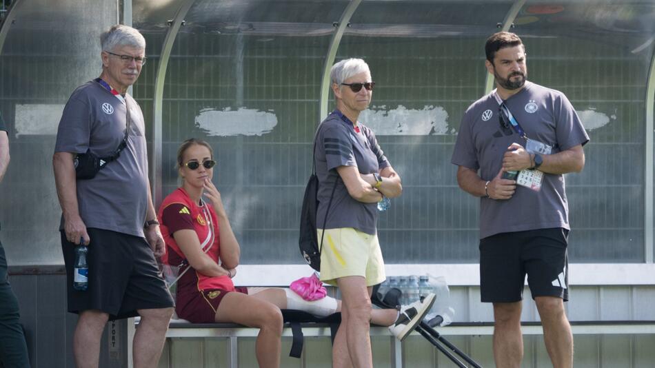 Frauenfussball-EM - Training Deutschland