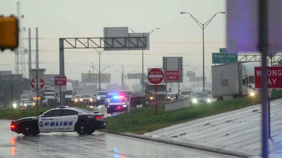 Schüsse vor Einwanderungsbehörde ICE in Dallas