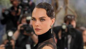 Cara Delevingne bei der Met Gala 2026.