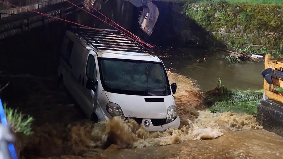 Milliarden-Schäden durch Unwetter - Erste Schätzung der Versicherer in Deutschland