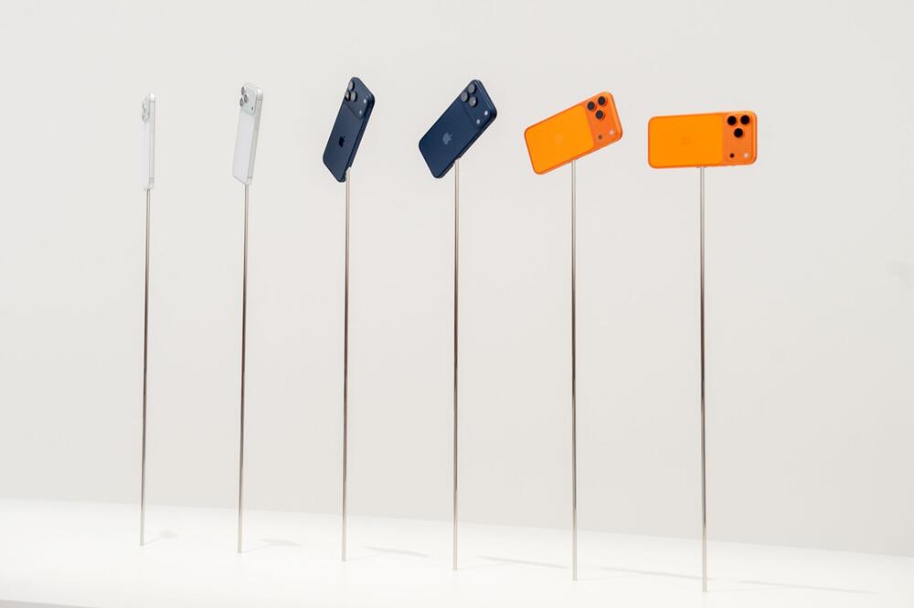 Verschiedene Farben des Apple iPhone Pro 17