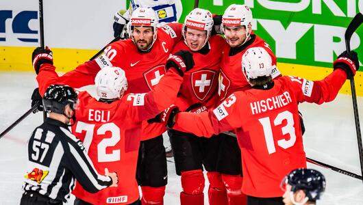 Die Schweizer treffen bei der Eishockey-WM nun auf Schweden.