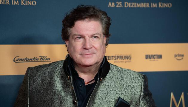 Francis Fulton-Smith